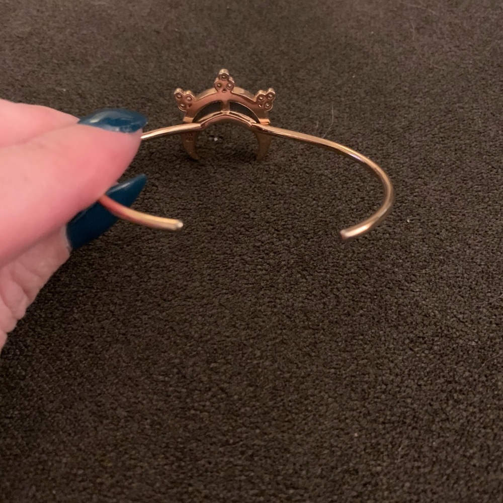 Moon Bracelet - Picture 2 of 4